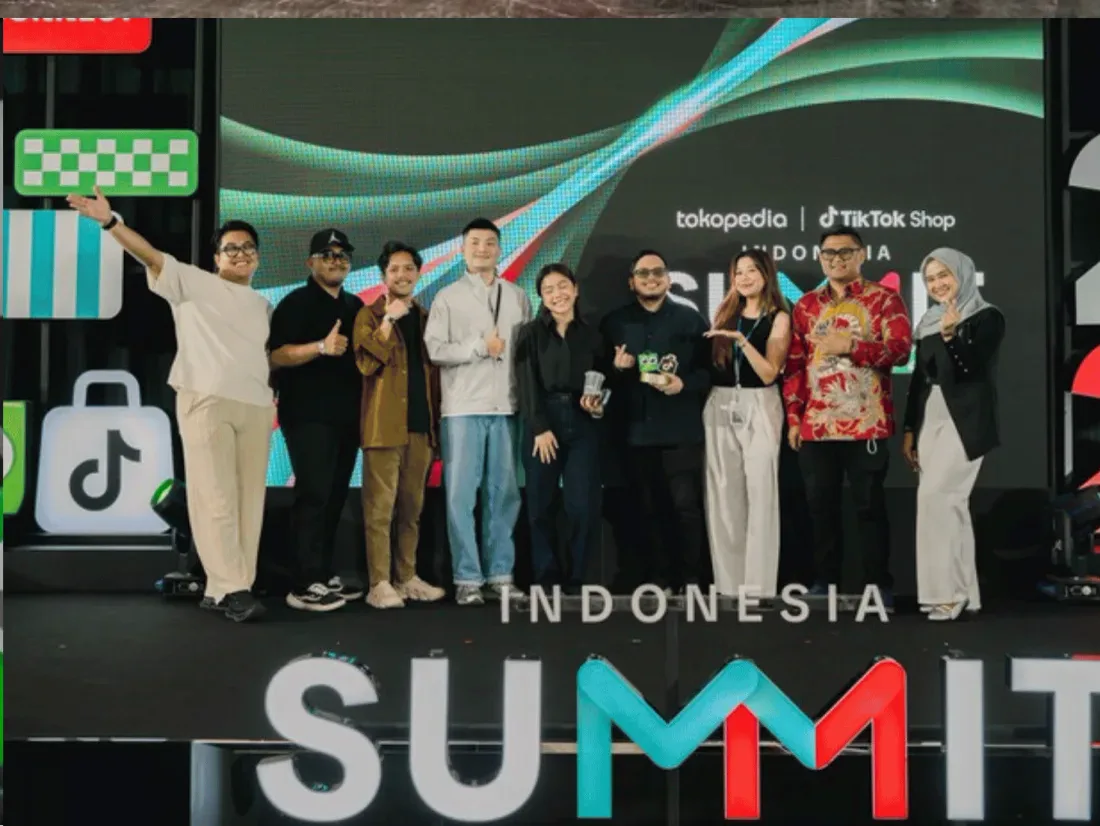 Tokopedia × TikTok Shop Indonesia Summit — the team on stage
